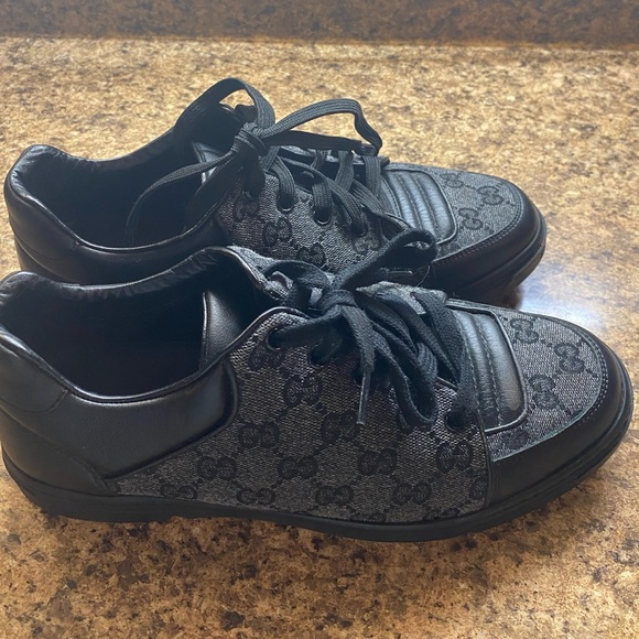 Gucci GG Canvas Black Shoes - Picture 1 of 7